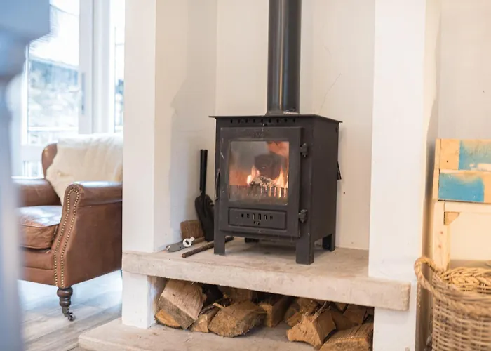 Venkovský dům Romantic Getaway, Little Two Bed, Two Bath Barn Conversion With Amazing Views And Parking Ambleside